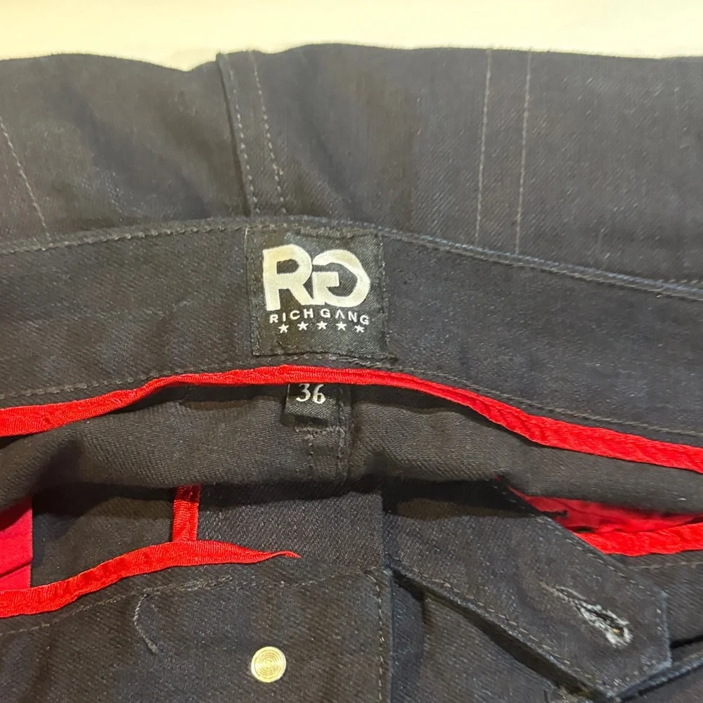Men's Reinforced Technical Black Straight Jeans. - Picture 8 of 9